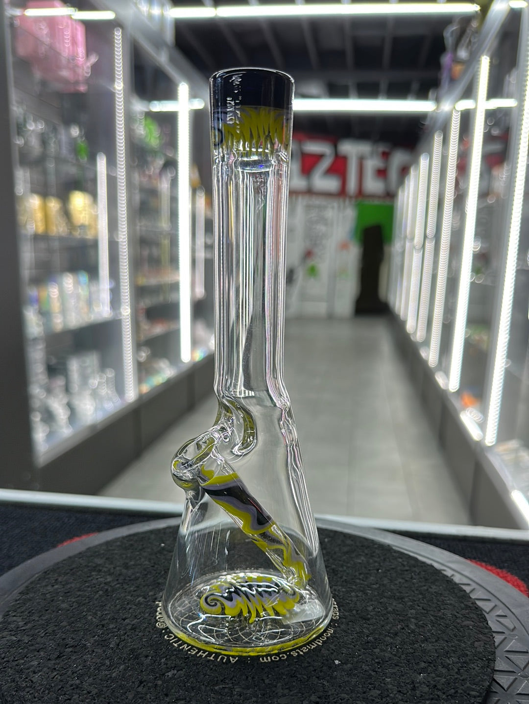 NES GLASS - ELECTRIC YELLOW - 10 MM - 8” MEDIUM TUBE