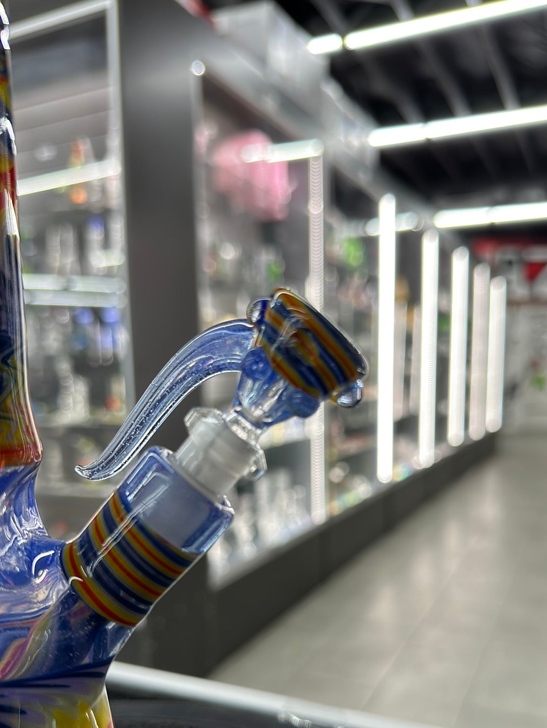 NES GLASS -MEDIUM TUBE 8” - 10MM